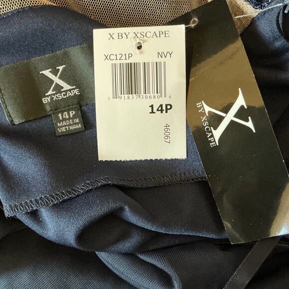 XSCAPE Chiffon Lace Trim Collar Short Sleeve Evening Gown Blue Size 14P Dress - Picture 9 of 12